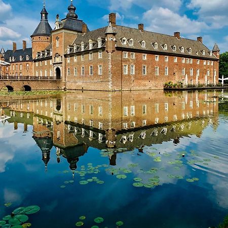 Romantik Parkhotel Wasserburg Anholt Isselburg Exterior foto