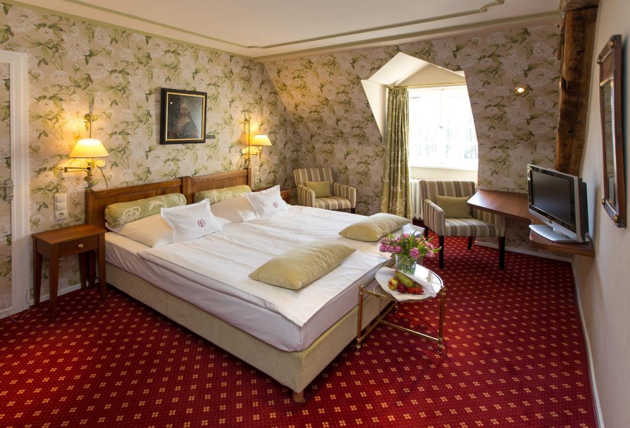 Romantik Parkhotel Wasserburg Anholt Isselburg Exterior foto